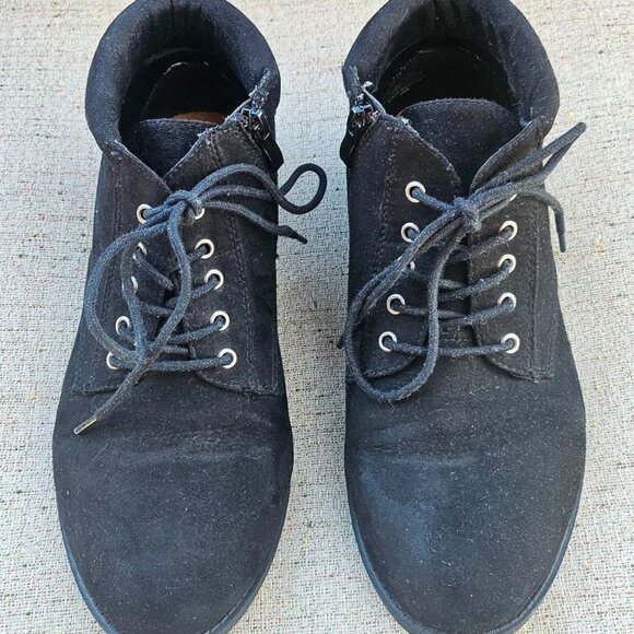 Torrid Women Boot Black Suede Upper Shoes High Top Lace Up Bootie Size 10 - Picture 3 of 11